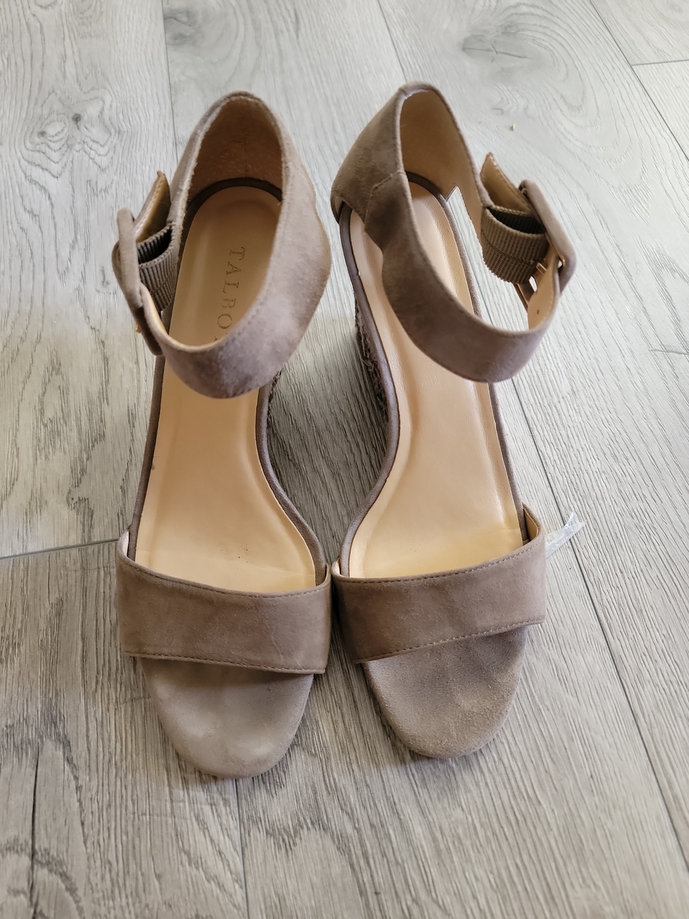 Talbots Shay 2 Suede Leather Taupe Snakeskin Open Toe Wedge Sandal Size 7M